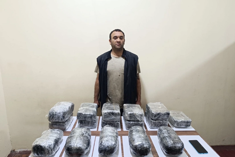 İrandan 16 kq narkotikin ölkəyə keçirilməkdə şübhəli bilinən azərbaycanlı saxlanılıb