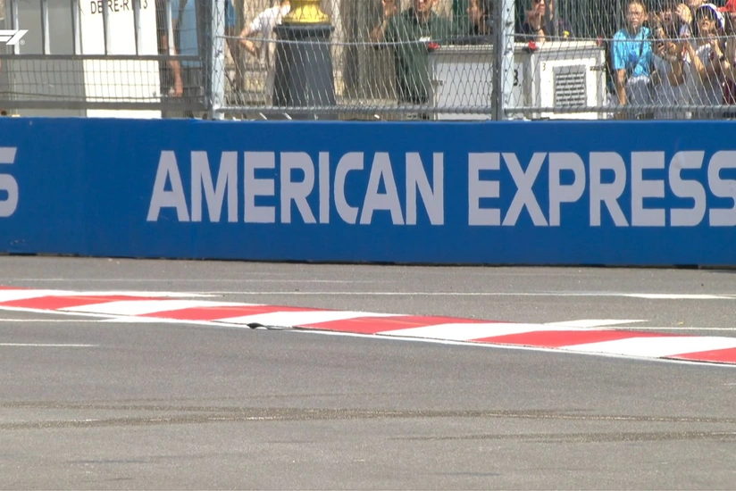 "Formula 1" üzrə Azərbaycan Qran-prisində birinci sərbəst yürüş dayandırılıb