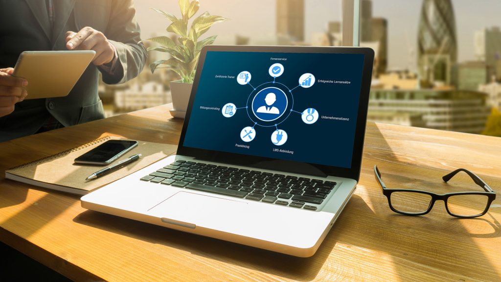 Elm və Təhsil Nazirliyi 40 milyon manatlıq kompüter alır