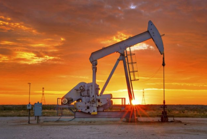 Neftimizin qiyməti 70 dollardan aşağı düşüb