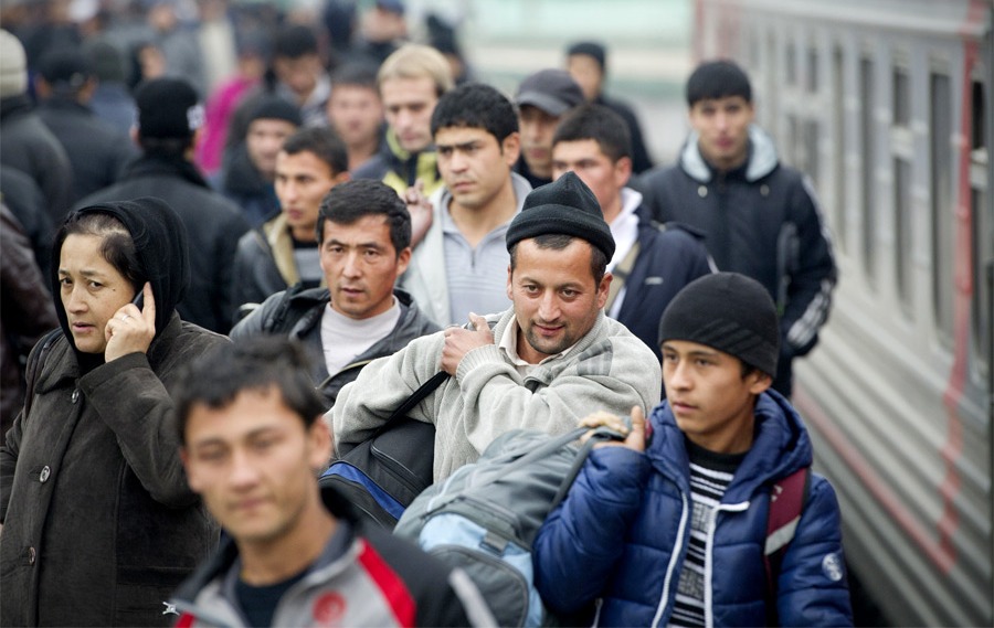 Rusiyada 670 min əcnəbinin qanunsuz yaşadığı müəyyən olunub