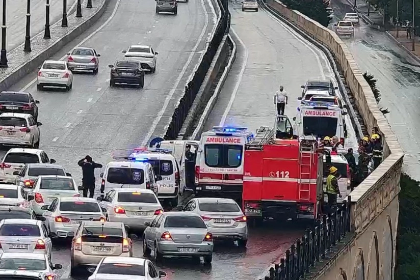 Babək prospektində baş verən qəzada sürücü ölüb