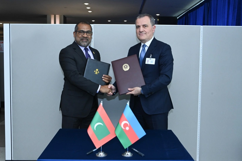 Azərbaycan və Maldiv adi pasportlara malik şəxsləri vizadan qarşılıqlı azad edib