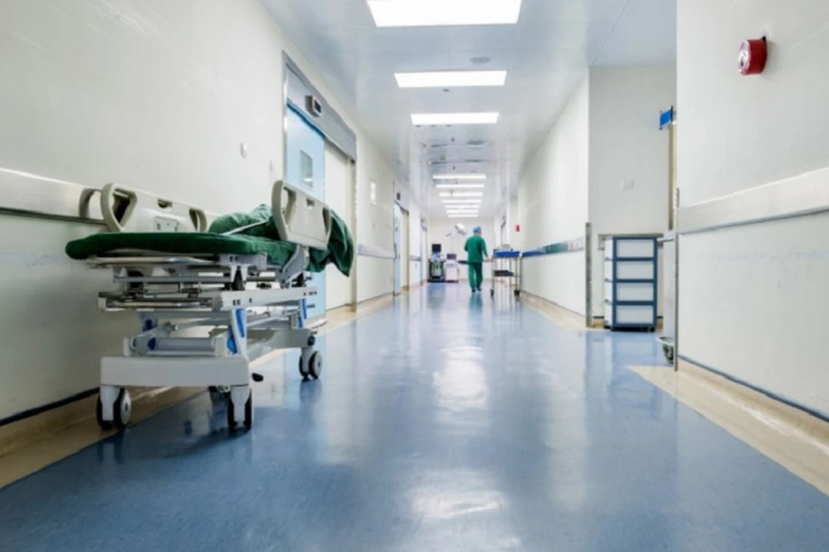 Ötən ay cərimələnən klinikaların sayı və səbəbləri məlum olub