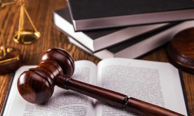 İşdən qanunsuz çıxarılan 56 nəfər əvvəlki işlərinə bərpa etdirilib