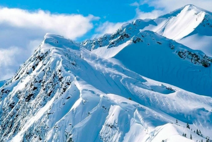 Şahdağa və Gədəbəyə qar yağıb