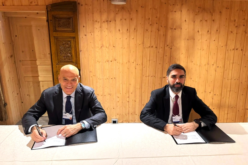 SOCAR "Baleine" neft-qaz yatağının işlənməsi layihəsində 10 % iştirak payı alıb