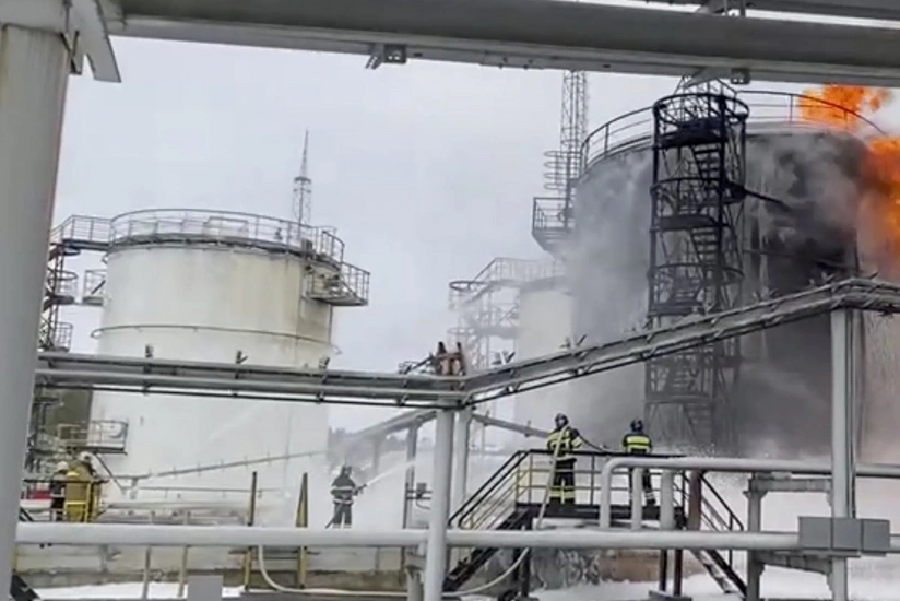 Ukrayna Krasnodarda neft emalı zavoduna zərbə endirib