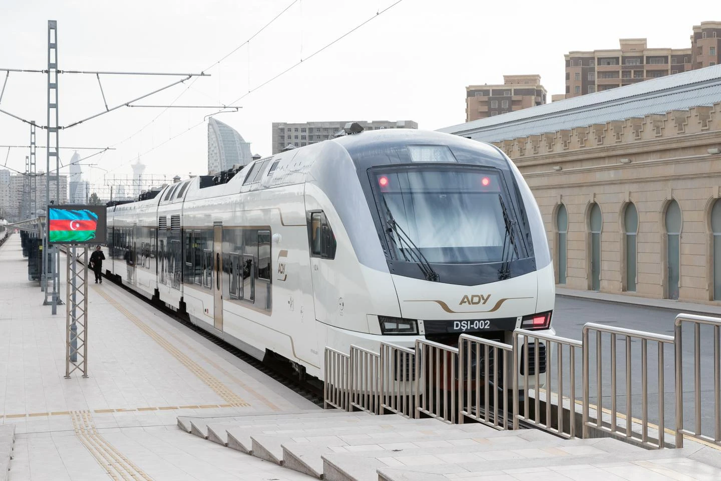 Bakı-Ağstafa-Bakı istiqamətində əlavə qatar reysləri təyin edilib