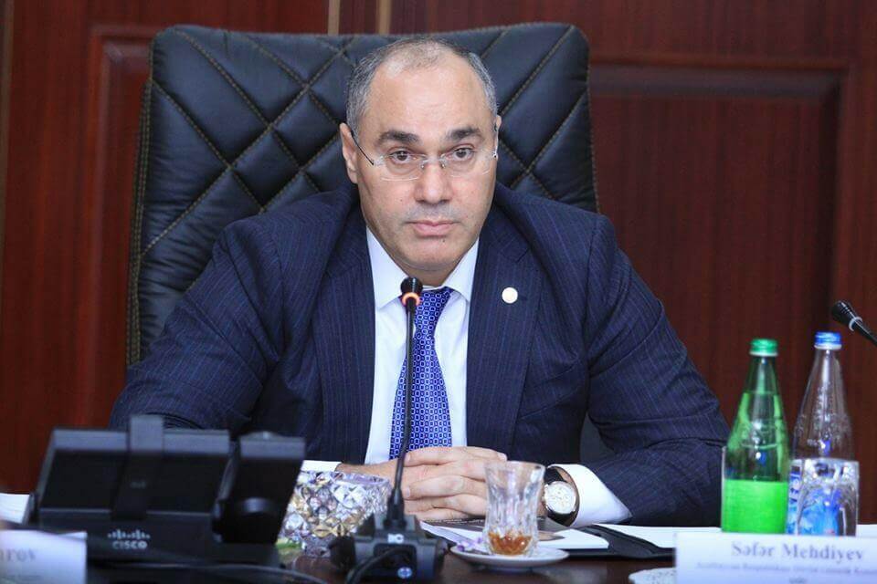 DİN-dən Səfər Mehdiyevi saxlayan polislərin işdən çıxarılması iddialarına CAVAB