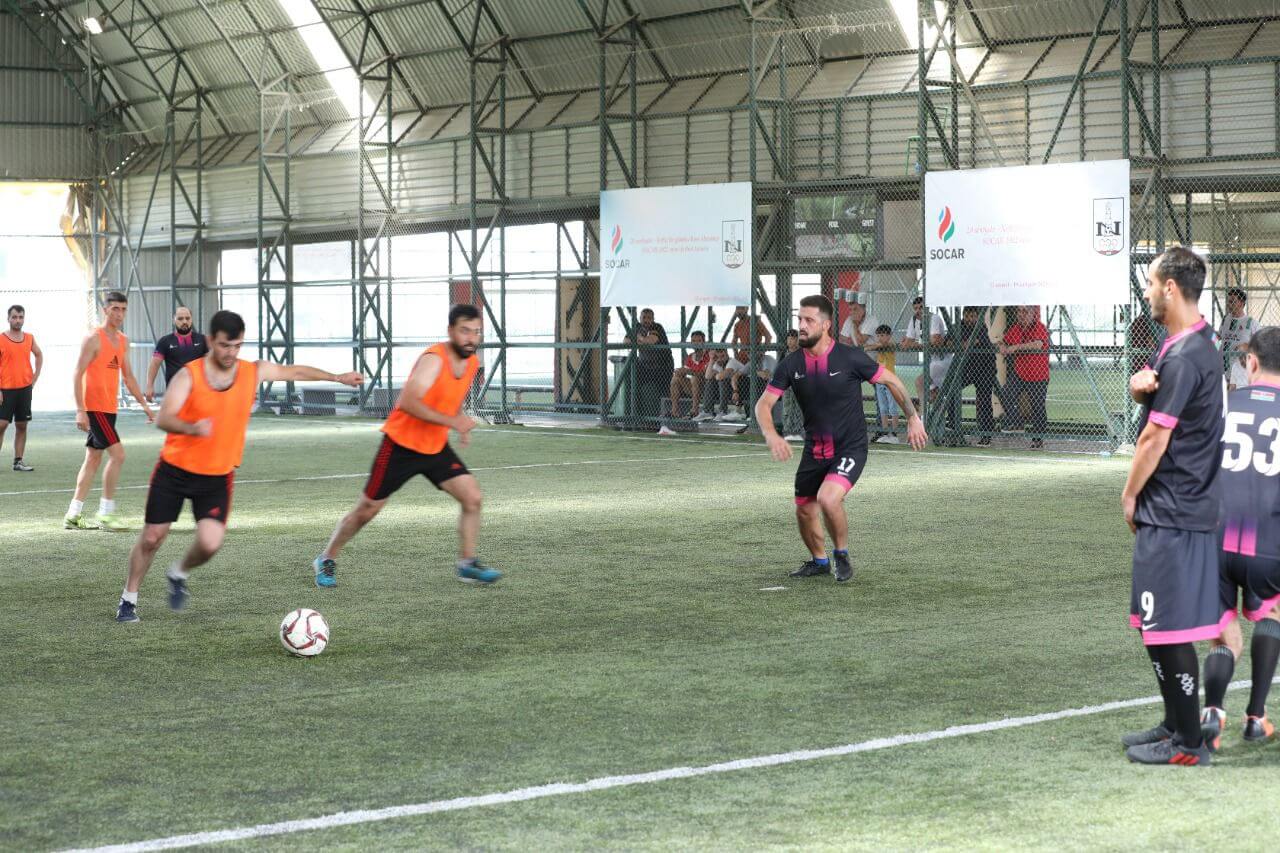 "Azəriqaz" “BOS Şelf” ilə üz-üzə gəldi: SOCAR-2022 mini futbol turniri keçirilir