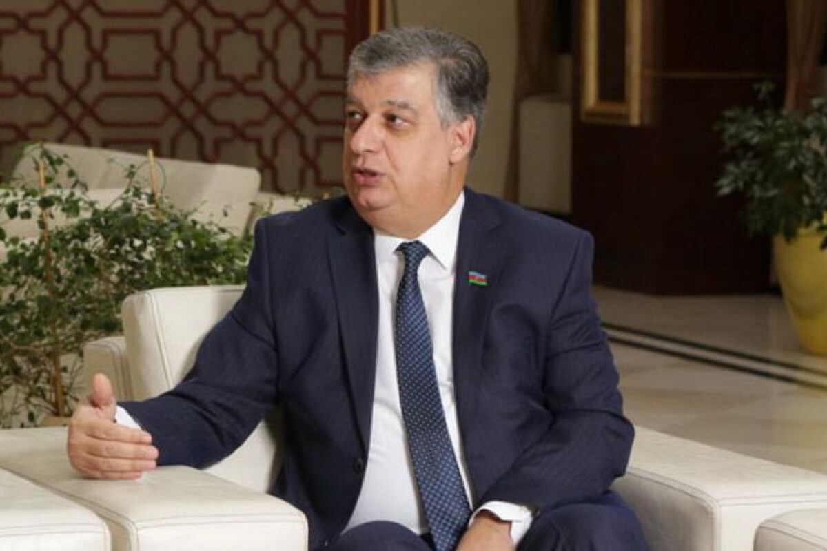 İqtisadçı deputat “Şöhrət” ordeni ilə təltif edildi