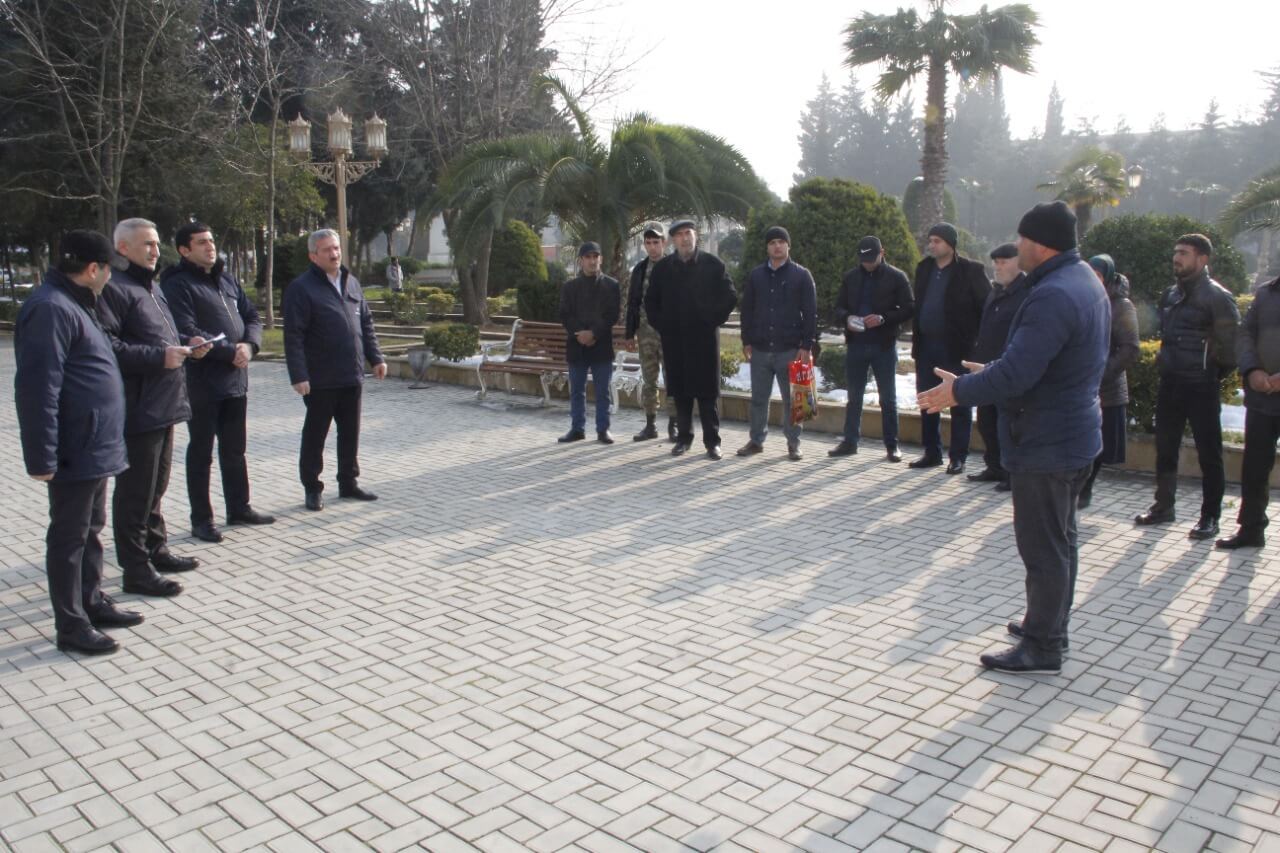 30-a yaxın Cəlilabad sakini müraciətlərini “Açıq mikrofon” vasitəsilə ünvanladı