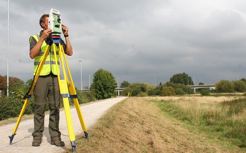 Torpaq sahəsinin planı və ölçüsünün hazırlanması ilə bağlı xidmət ödənişli olub