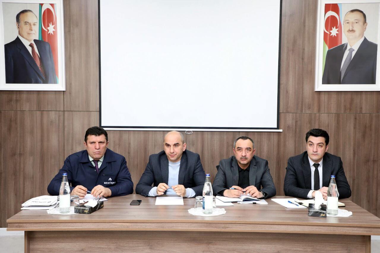 Şəkidə fəaliyyət göstərən sahibkarlar müraciətlərini "Açıq mikrofon"a ünvanladılar