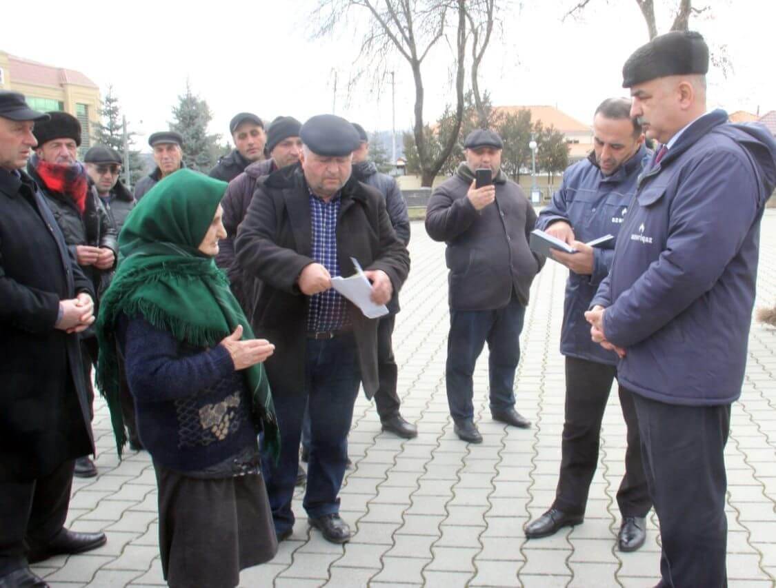 Qusarın kəndlərindən gələn müraciətlər “Açıq mikrofon” aksiyasında səsləndirildi