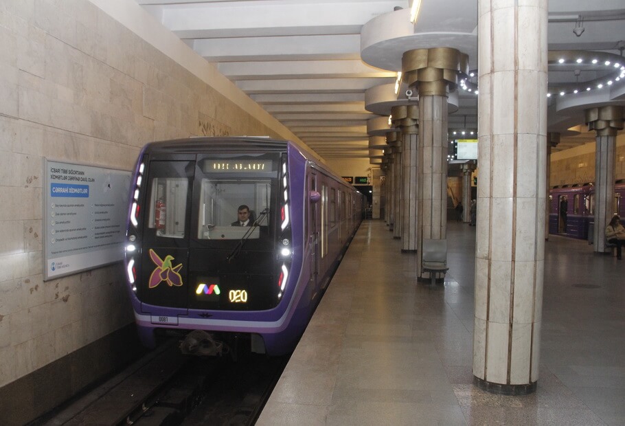 Metroda qatar maşinisti olmaq istəyənlərin nəzərinə - İş var