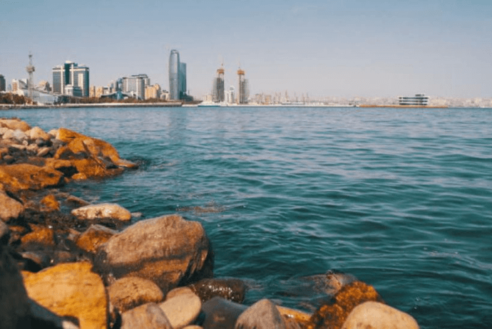 Xəzərdə yaradılmış süni torpaq sahəsinin tikintisi üçün şəhərsalma əsaslandırılması tələb edilməyəcək