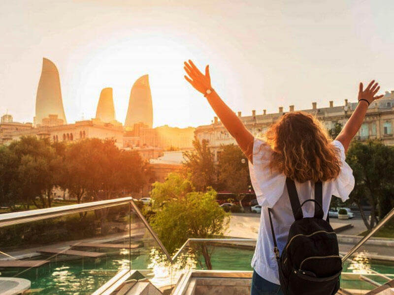 Azərbaycandan xaricə turist axını 15 %-dən çox artıb