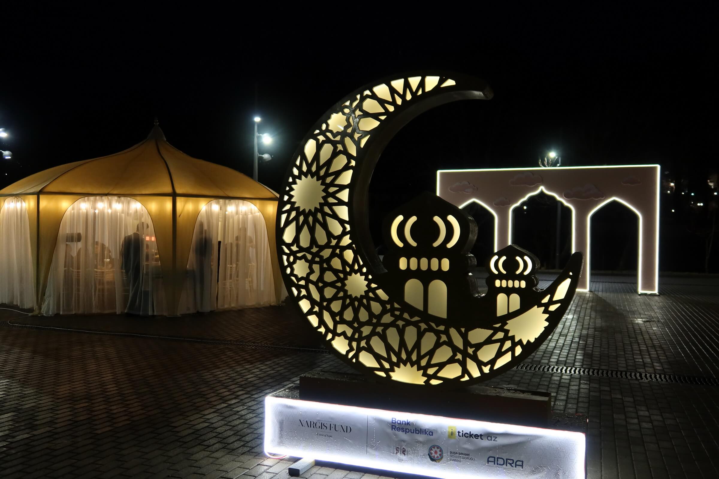 “Bank Respublika” və Nargis Fondu Şuşada iftar süfrələri təşkil edib