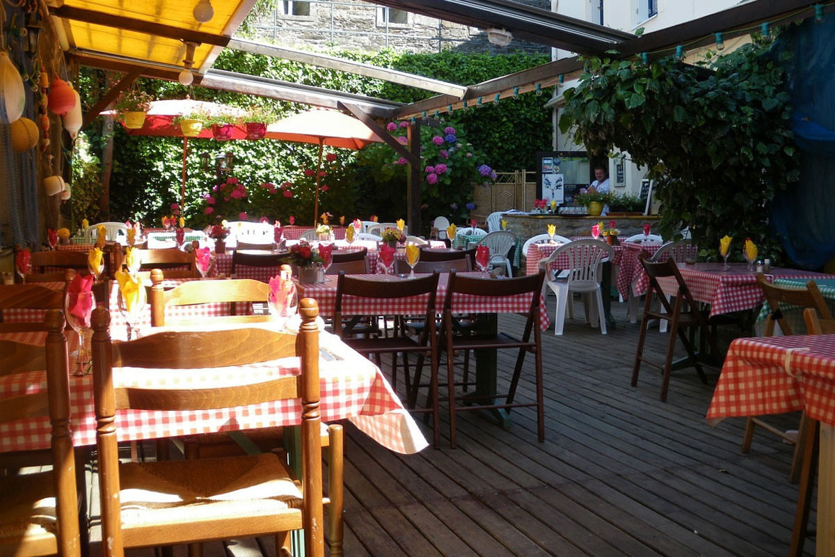 Paytaxt sakinləri kafe-restoranlara 545 milyon manatdan çox pul xərcləyib