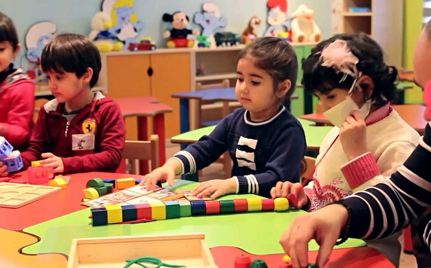 Azərbaycanda uşaq evləri ailə tipli kiçik qrup evlərinə çevrilir