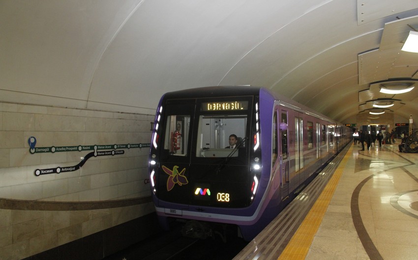 Bakı metrosu I yarımildə 111 milyondan çox sərnişin daşıyıb