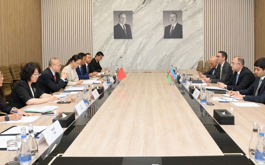 Azərbaycan və Çin mülki aviasiya sahəsində əməkdaşlığa dair sənəd imzalayıb