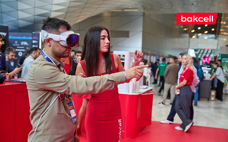 "Bakcell” “INMerge” Sammitində ən son innovasiyalarla çıxış edir