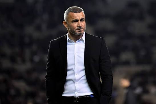 Qurban Qurbanov ölkə xaricindən gələn təkliflər barədə çox düşünmür