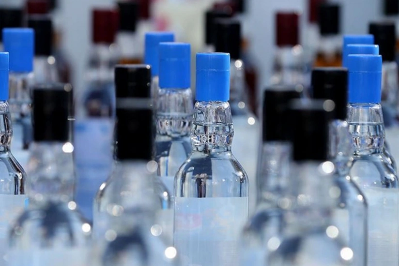 Nazirlik: Alkoqollu içkilərin minimum satış qiymətinin müəyyən edilməsi qeyri-meyvə araqlarına şamil olunur