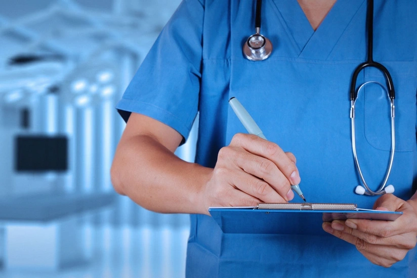 Həbs olunmuş əcnəbilər və vətəndaşlığı olmayan şəxslərə də icbari tibbi sığorta xidmətləri göstəriləcək