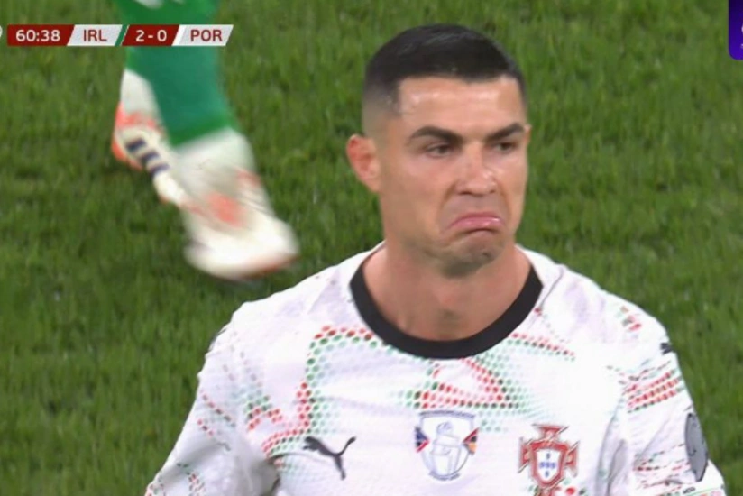 Ronaldu İrlandiya yığmasına qarşı oyundan qovulmasına istehzalı reaksiya verib