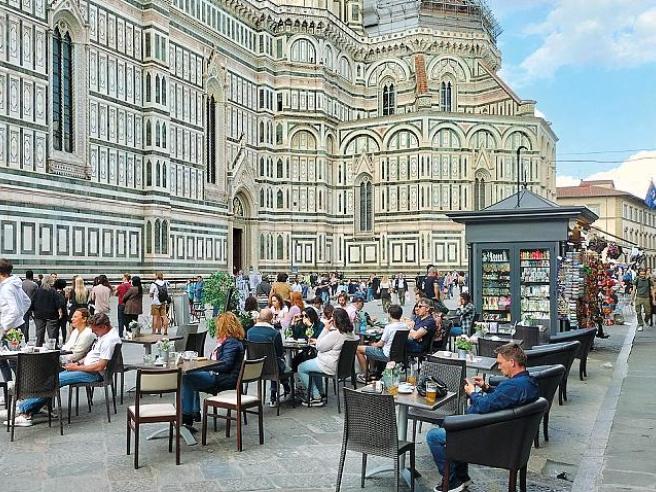 Bu şəhərdə açıq havada yemək qadağan edilir