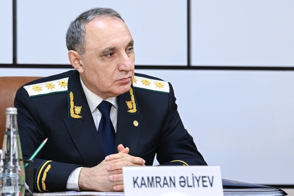 Kamran Əliyev 1-ci dərəcəli "Vətənə xidmətə görə" ordeni ilə təltif edilib - SƏRƏNCAM