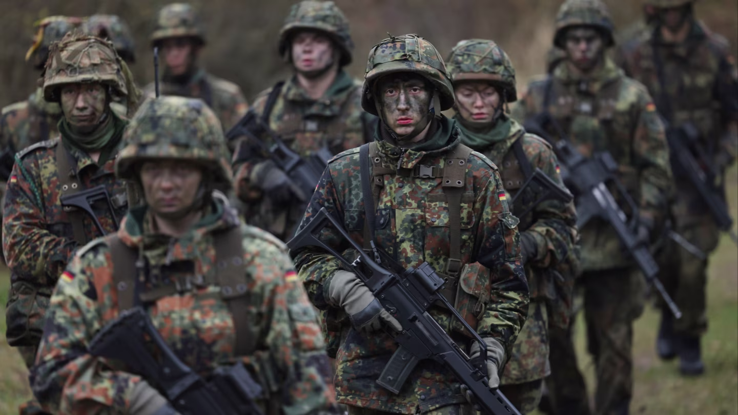 Almaniya Avropada ən güclü ordunu yaratmaq üçün 52 milyard avro xərcləyəcək