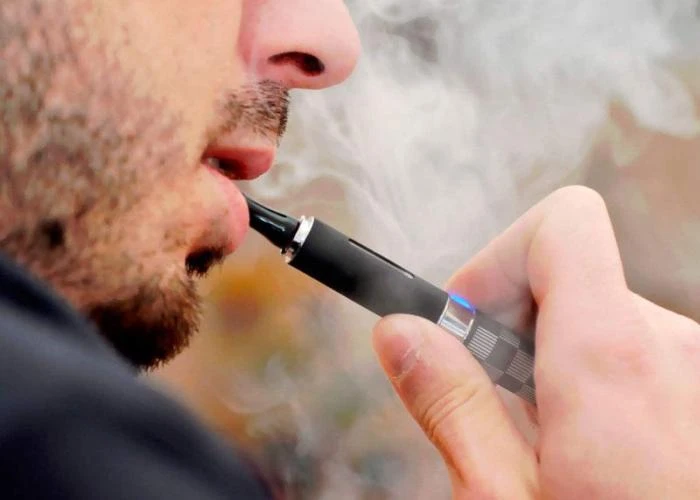 Azərbaycanda elektron siqaretlər qadağan olunur