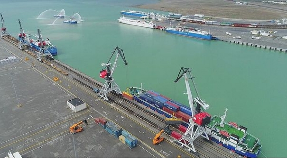 Bakı limanı ilə bu il 7,5 milyon tondan çox yük aşırılıb