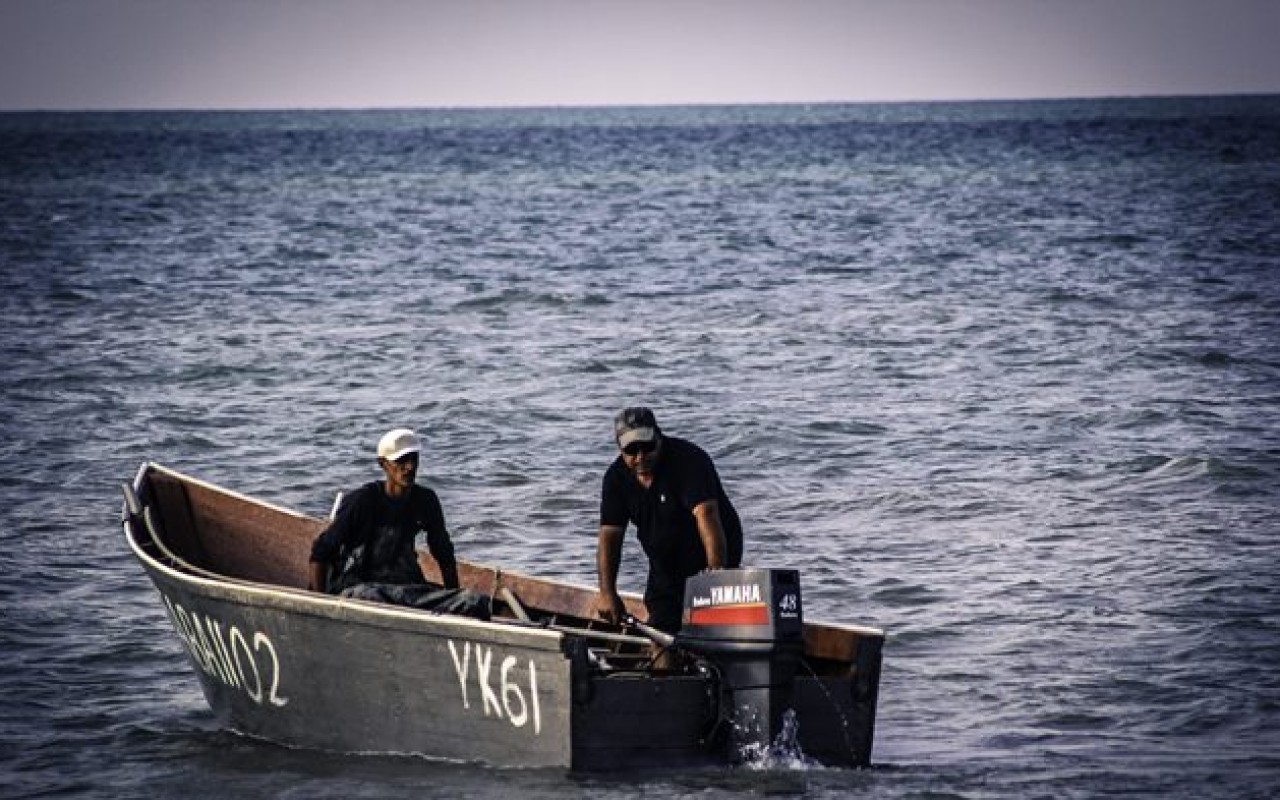 Xəzərdə itkin düşən balıqçılardan birinin meyiti tapılıb