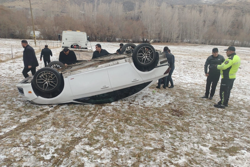 Şahbuzda avtomobil qaz xəttinə çırpılıb, 450 abonentin qazı kəsilib