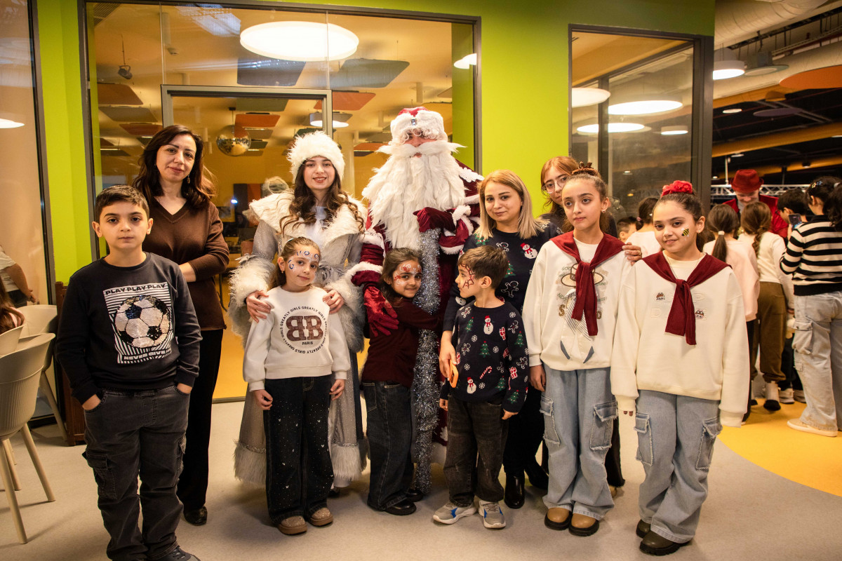 “Bazarstore” media nümayəndələrinin övladları üçün Yeni il şənliyi keçirib