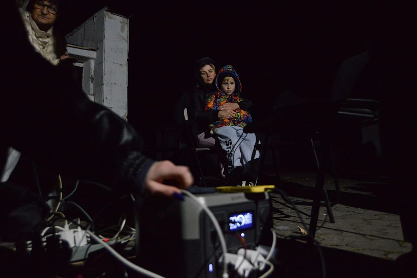 Kiyevdə 500 min insan işıqsız qalıb