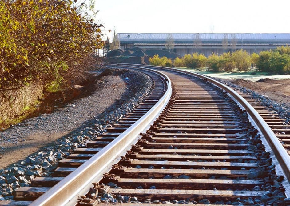 Xaçmazda qatar avtomobillə toqquşub, sürücü ölüb