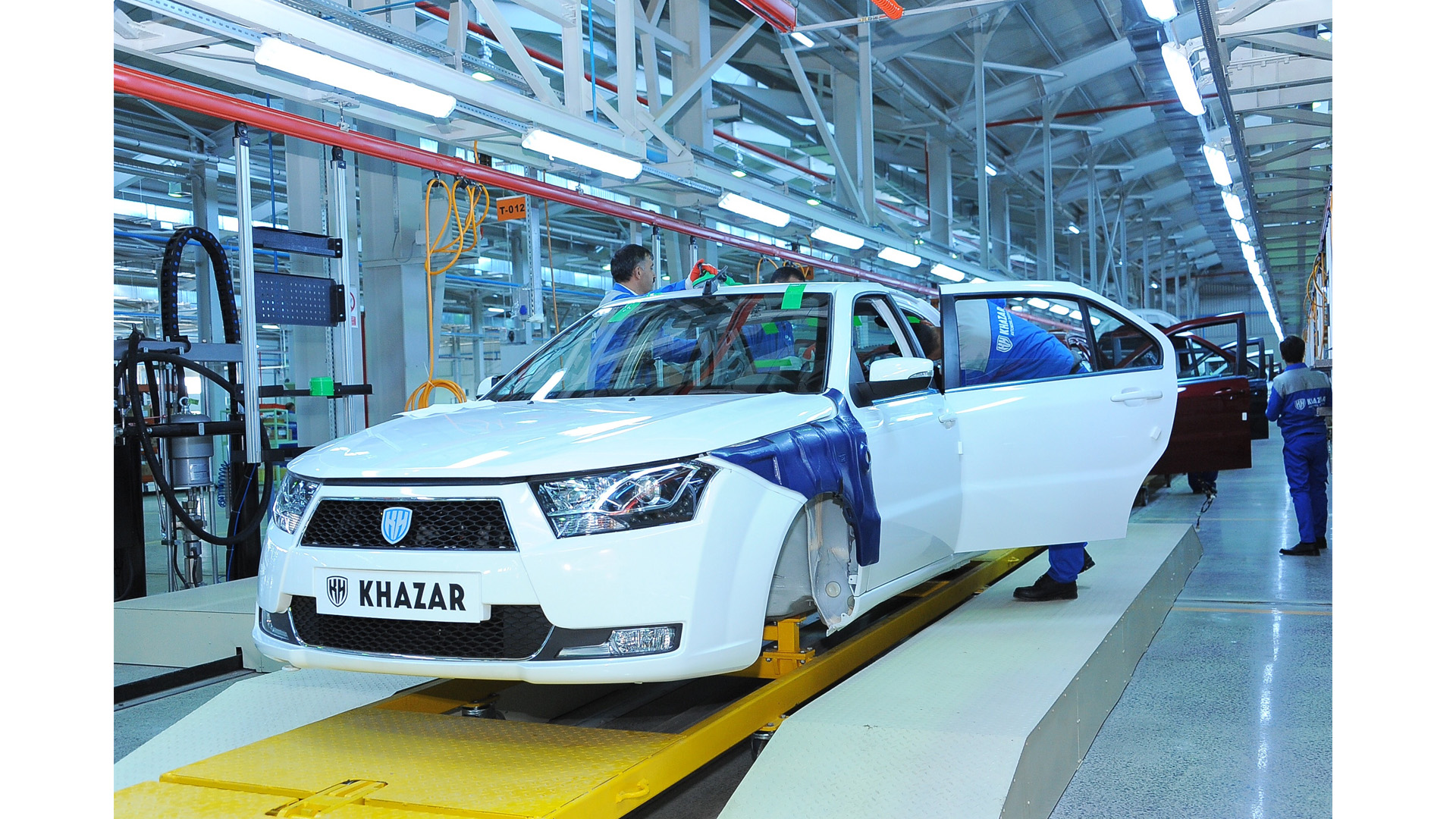 Ötən ay Azərbaycanda 402 ədəd minik avtomobili istehsal olunub