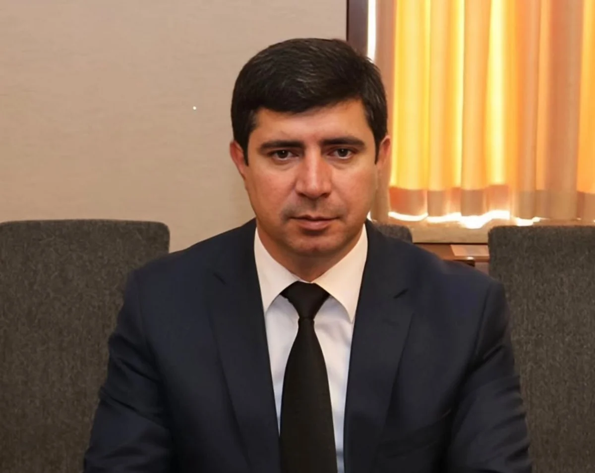 Naxçıvan İcbari Tibbi Sığorta üzrə Dövlət Agentliyinin sədri işdən çıxarılıb