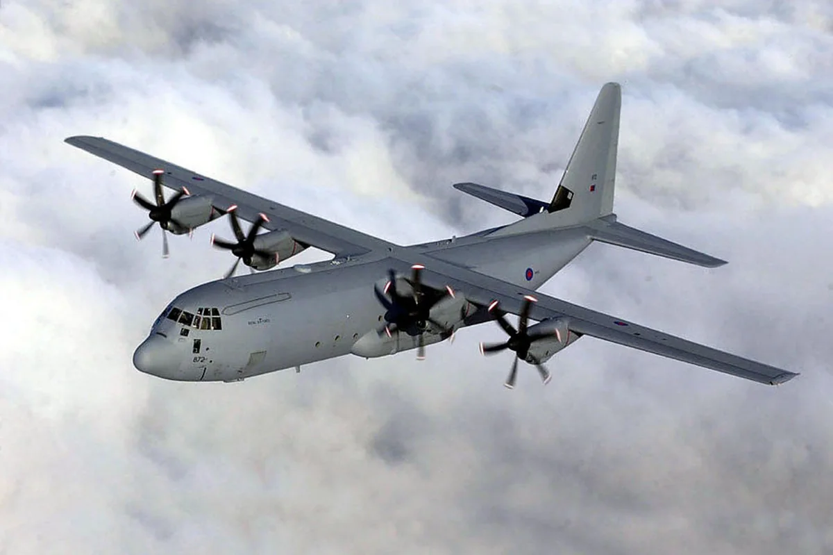 Boliviyada pulla dolu hərbi təyyarə qəzaya uğrayıb, ölənlər var