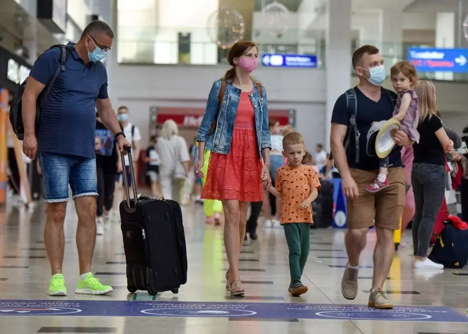 Ölkəyə turist axını 2 dəfədən çox artıb