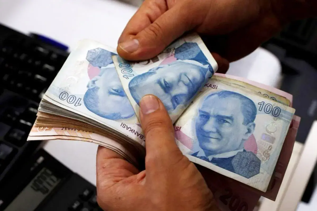 Lirə kəskin ucuzlaşıb