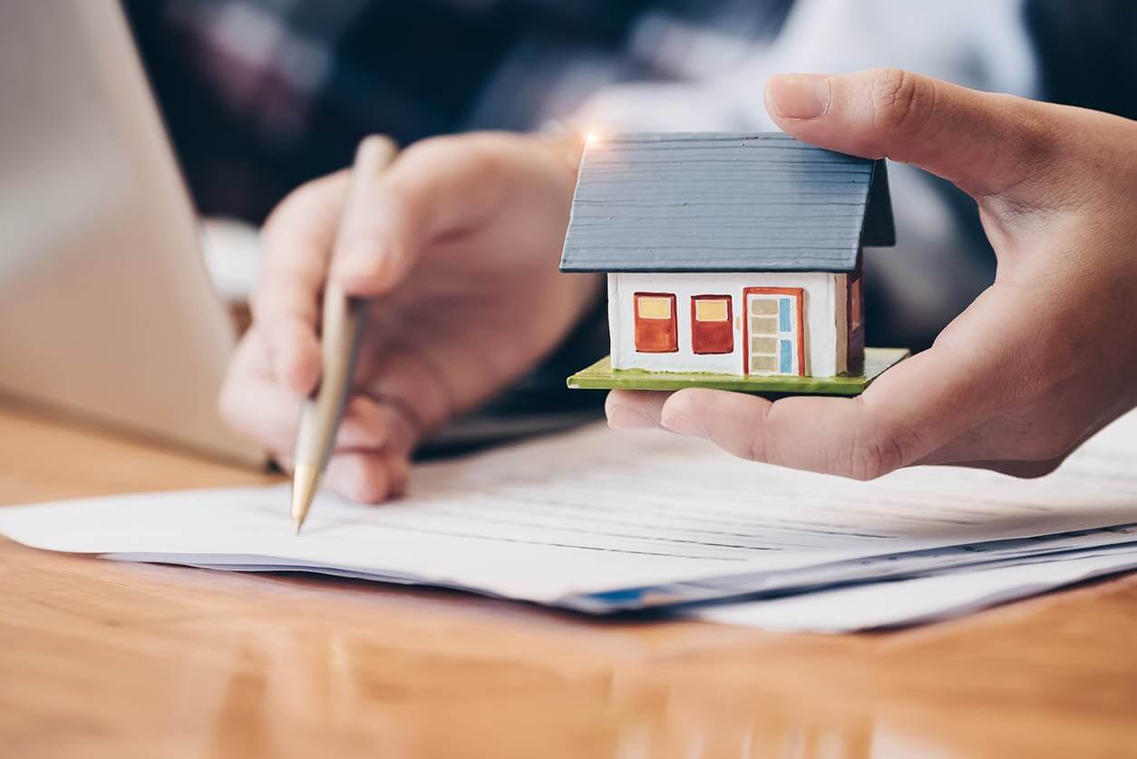 Daha 43 dövlət əmlakı hərraca çıxarılır