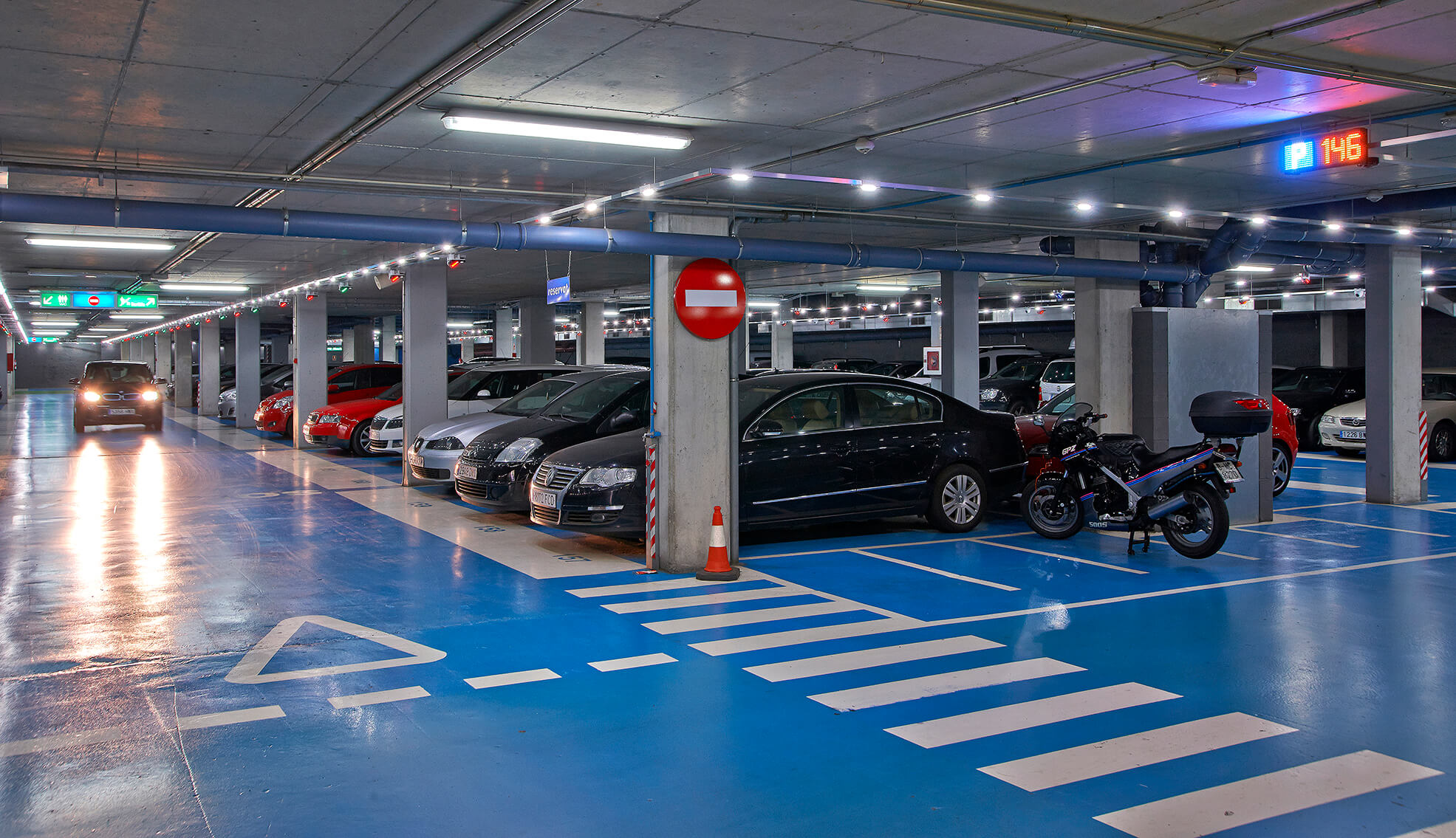 Binaların altındakı qarajların pulla təklif edilməsi qanunidirmi?